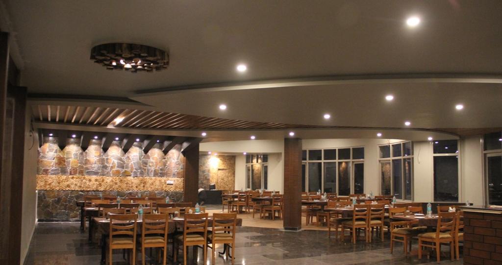 Corbett Suman Grand Hotel Corbett National Park Exterior foto